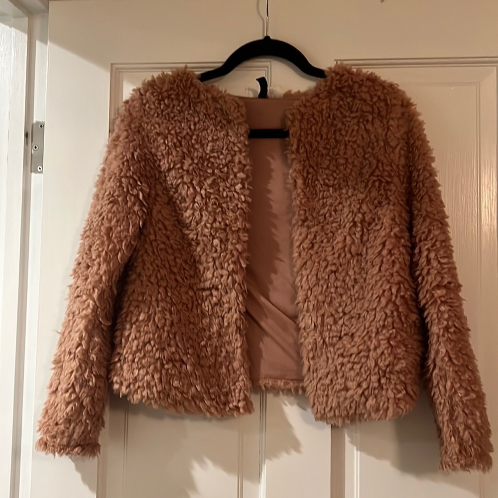 Dark Pink soft sheep skin H&M Divided cropped jacket (XS)